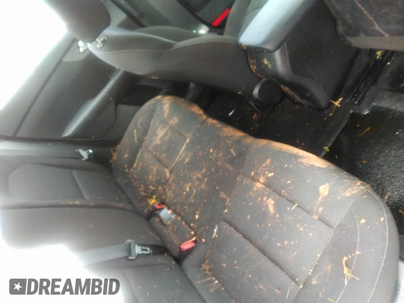 2021 Kia Forte LXS z VIN 3KPF24AD3ME370093, wystawiony jako IAAI lot #42253166 z przebiegiem 31 371 mil mil oraz . Historia ofert i sprzedaży dostępna na DreamBid. Obrazek 8.