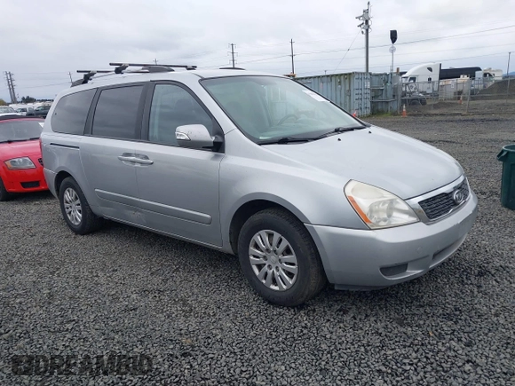 2011 Kia Sedona LX with VIN KNDMG4C7XB6363483, listed as a IAAI auction lot 41884439 with 243,076 mi miles. Bid and sale history available at carsss.com. Image 1.