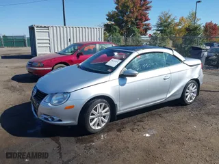 2010 Volkswagen Eos Komfort with VIN WVWBA7AH1AV023634, listed as a IAAI auction lot 40635291 with 42,152 mi miles. Bid and sale history available at carsss.com. Image 19.