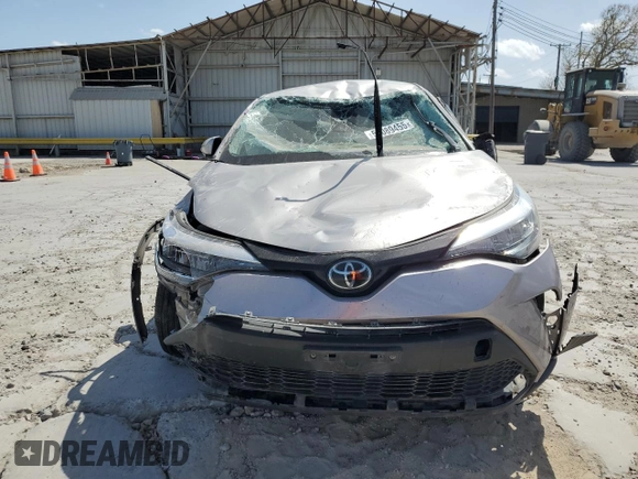2020 Toyota C-HR LE with VIN JTNKHMBX5L1080523, listed as a Copart auction lot 50089455 with 96,411 mi miles and Non Repairable. Bid and sale history available at carsss.com. Image 5.