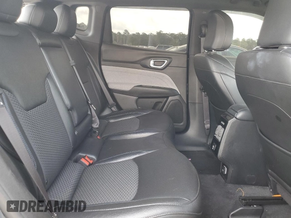 2024 Jeep Compass Latitude с VIN 3C4NJDBN0RT582281, выставлен на аукционе Copart как лот 51135905 с пробегом 29 629 миль миль и Списание • Salvage title. История ставок и продаж доступна на DreamBid. Изображение 11.