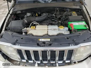 2009 Jeep Liberty Limited with VIN 1J8GN58K09W526618, listed as a Copart auction lot 83000224 with 109,705 mi miles and Salvage Title. Bid and sale history available at carsss.com. Image 13.