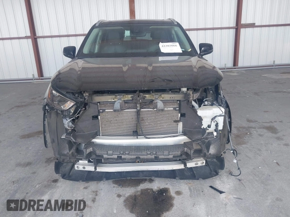 2023 Toyota Highlander L with VIN 5TDKDRAH8PS511517, listed as a IAAI auction lot 42303066 with 39,959 mi miles and . Bid and sale history available at DreamBid. Image 6.