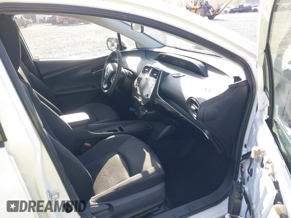 2020 Toyota Prius L Eco z VIN JTDKARFU5L3124692, wystawiony jako IAAI lot #42019339 z przebiegiem 178 081 mil mil oraz . Historia ofert i sprzedaży dostępna na DreamBid. Obrazek 5.