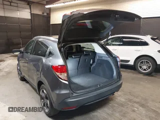 2018 Honda HR-V EX-L Navi with VIN 3CZRU6H70JM730208, listed as a IAAI auction lot 41855320 with 139,004 mi miles. Bid and sale history available at carsss.com. Image 3.