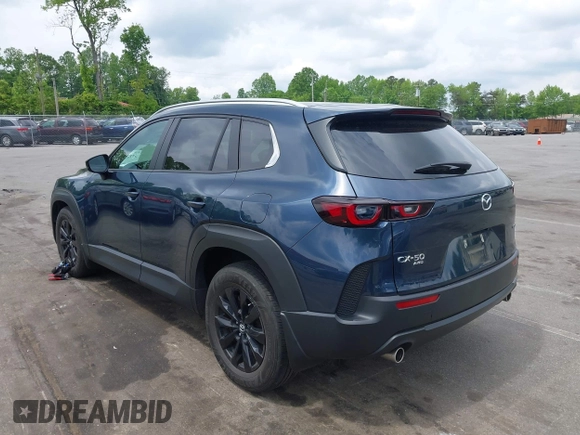 2023 Mazda CX-50 S Preferred Plus z VIN 7MMVABCM4PN119583, wystawiony jako IAAI lot #42108949 z przebiegiem 26 254 mil mil oraz . Historia ofert i sprzedaży dostępna na DreamBid. Obrazek 3.