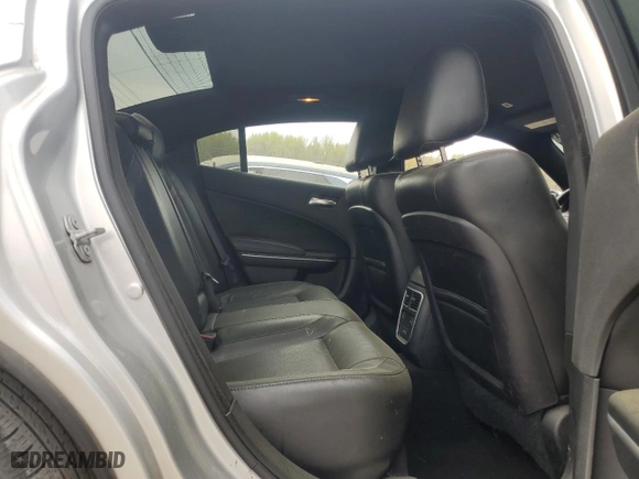 2019 Dodge Charger SXT with VIN 2C3CDXBG1KH748179, listed as a Copart auction lot 49551725 with 83,591 mi miles and Clean Title. Bid and sale history available at carsss.com. Image 10.