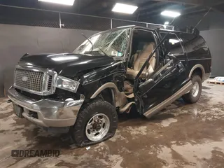 2001 Ford Excursion Limited с VIN 1FMNU43S41ED42856, выставлен на аукционе IAAI как лот 41505179 с пробегом 266 980 миль миль и . История ставок и продаж доступна на DreamBid. Изображение 2.
