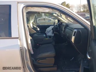 2018 Chevrolet Silverado 1500 LT with VIN 1GCVKREC1JZ343680, listed as a IAAI auction lot 41114773 with 92,889 mi miles. Bid and sale history available at carsss.com. Image 5.