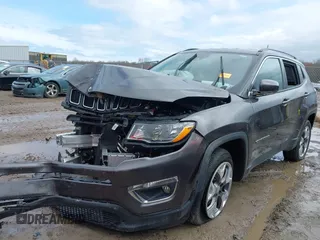2021 Jeep Compass Limited with VIN 3C4NJDCB2MT576575, listed as a IAAI auction lot 41901962 with Not Provided miles and . Bid and sale history available at carsss.com. Image 2.