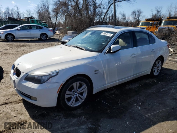 2010 BMW 5 Series 528i xDrive with VIN WBANV1C58AC388869, listed as a Copart auction lot 45670775 with 220,938 mi miles and Salvage Title. Bid and sale history available at carsss.com. Image 1.