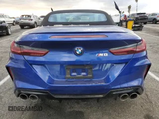2020 BMW M8 Competition z VIN WBSDZ0C05LCD34011, wystawiony jako Copart lot #40355733 z przebiegiem Nie podano mil oraz . Historia ofert i sprzedaży dostępna na DreamBid. Obrazek 6.