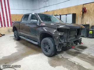 2019 Chevrolet Silverado 1500 Custom Trail Boss with VIN 3GCPYCEF8KG127244, listed as a Copart auction lot 89239155 with 129,542 mi miles and Clean Title. Bid and sale history available at carsss.com. Image 4.
