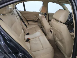 2006 BMW 3 Series 330xi with VIN WBAVD33546KV68572, listed as a Copart auction lot 88468665 with 117,827 mi miles and Clean Title. Bid and sale history available at carsss.com. Image 10.