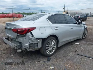 2019 Infiniti Q50 Luxe z VIN JN1EV7AP6KM512713, wystawiony jako IAAI lot #42151445 z przebiegiem Nie podano mil oraz . Historia ofert i sprzedaży dostępna na DreamBid. Obrazek 4.