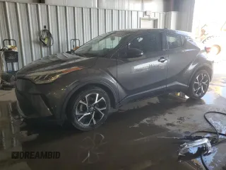 2022 Toyota C-HR XLE with VIN NMTKHMBX2NR146101, listed as a Copart auction lot 55399645 with 33,293 mi miles and Clean Title. Bid and sale history available at DreamBid. Image 1.