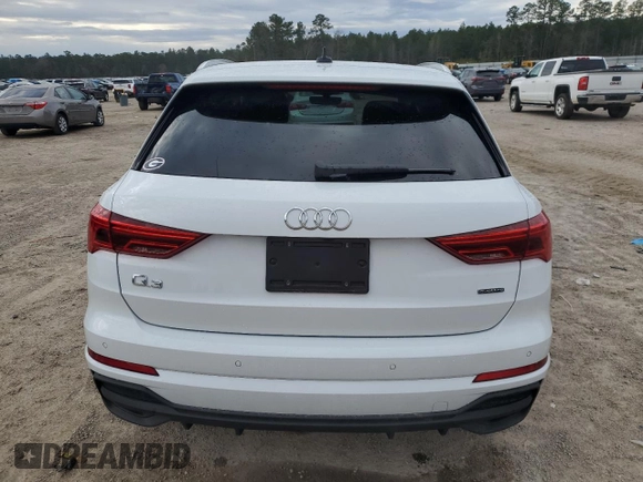 2024 Audi Q3 S line Premium z VIN WA1DECF34R1170613, wystawiony jako Copart lot #41694995 z przebiegiem 8 994 mil mil oraz Szkoda całkowita • Salvage title. Historia ofert i sprzedaży dostępna na DreamBid. Obrazek 6.