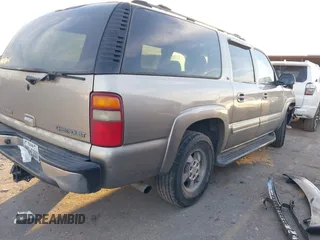 2003 Chevrolet Suburban LT z VIN 3GNEC16Z03G317762, wystawiony jako IAAI lot #40997537 z przebiegiem Nie podano mil oraz . Historia ofert i sprzedaży dostępna na DreamBid. Obrazek 4.