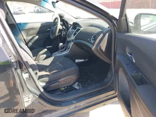 2015 Chevrolet Cruze LT with VIN 1G1PC5SB6F7172091, listed as a IAAI auction lot 41763186 with 118,518 mi miles. Bid and sale history available at carsss.com. Image 5.