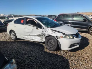 2015 Honda Civic Sedan LX with VIN 2HGFB2E50FH501769, listed as a Copart auction lot 42050625 with 0 mi miles and Salvage Title. Bid and sale history available at carsss.com. Image 4.