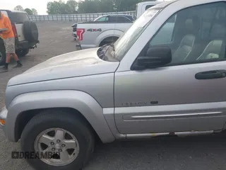 2003 Jeep Liberty Limited z VIN 1J8GL58K23W726252, wystawiony jako IAAI lot #42035004 z przebiegiem 224 159 mil mil oraz . Historia ofert i sprzedaży dostępna na DreamBid. Obrazek 15.