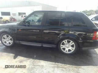 2006 Land Rover Range Rover Sport HSE with VIN SALSF25436A978101, listed as a IAAI auction lot 37261680 with 224,780 mi miles and . Bid and sale history available at DreamBid. Image 14.