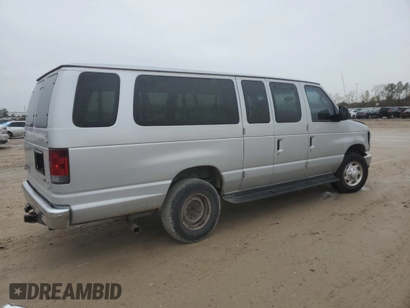 2013 Ford Econoline Passenger XL с VIN 1FBSS3BLXDDA73441, выставлен на аукционе Copart как лот 41402315 с пробегом 116 086 миль миль и Списание • Salvage title. История ставок и продаж доступна на DreamBid. Изображение 3.