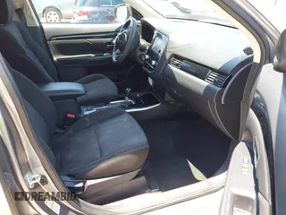 2020 Mitsubishi Outlander ES z VIN JA4AD2A30LZ004329, wystawiony jako IAAI lot #42361874 z przebiegiem 62 519 mil mil oraz . Historia ofert i sprzedaży dostępna na DreamBid. Obrazek 5.