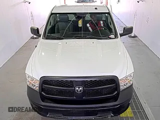 2022 Ram 1500 Tradesman z VIN 3C6JR6DG4NG313518, wystawiony jako IAAI lot #42143401 z przebiegiem 95 483 mil mil oraz . Historia ofert i sprzedaży dostępna na DreamBid. Obrazek 1.
