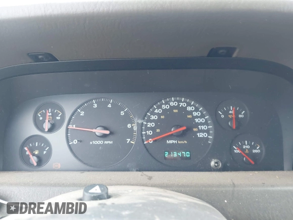 2001 Jeep Grand Cherokee Laredo с VIN 1J4GX48S61C722588, выставлен на аукционе IAAI как лот 42497940 с пробегом 213 470 миль миль и . История ставок и продаж доступна на DreamBid. Изображение 7.
