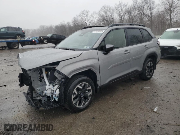 2025 Subaru Forester Premium with VIN JF2SLDBC8SH461838, listed as a Copart auction lot 43320775 with 2,354 mi miles and Salvage Title. Bid and sale history available at carsss.com. Image 1.