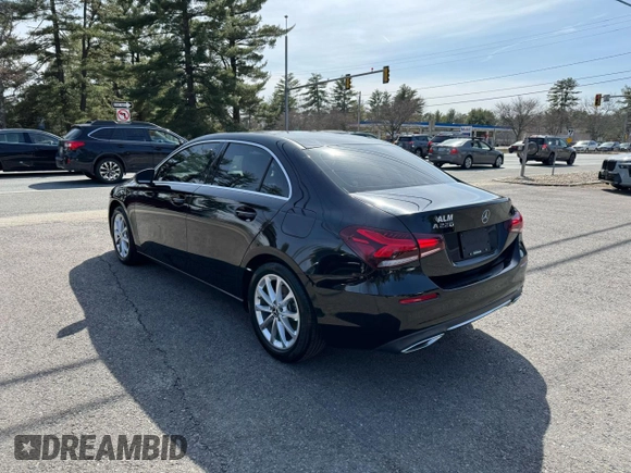 2019 Mercedes-Benz A 220 with VIN WDD3G4EB6KW015392, listed as a Copart auction lot 52305685 with 61,936 mi miles and Clean Title. Bid and sale history available at DreamBid. Image 4.