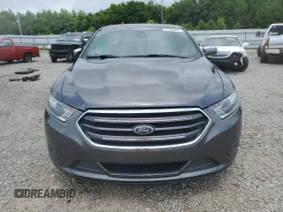 2017 Ford Taurus Limited with VIN 1FAHP2F85HG104385, listed as a Copart auction lot 61436675 with 155,807 mi miles and Salvage title. Bid and sale history available at DreamBid. Image 5.