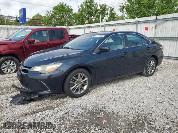 2015 Toyota Camry XLE with VIN 4T1BF1FK5FU072301, listed as a Copart auction lot 55166335 with 180,402 mi miles and Clean Title. Bid and sale history available at carsss.com. Image 1.