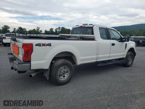 2021 Ford Super Duty F-250 SRW XL with VIN 1FT7X2B62MEC84196, listed as a Copart auction lot 63024314 with 204,613 mi miles and Salvage Title. Bid and sale history available at carsss.com. Image 3.