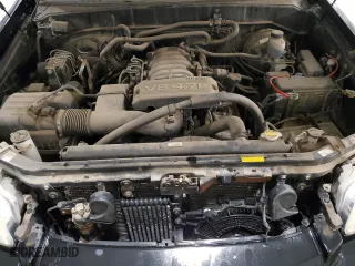 2006 Toyota Sequoia SR5 with VIN 5TDBT44A86S276782, listed as a Copart auction lot 50921865 with 207,811 mi miles and Clean Title. Bid and sale history available at carsss.com. Image 12.