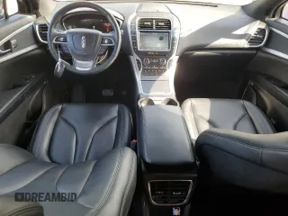 2019 Lincoln Nautilus Standard с VIN 2LMPJ6J99KBL53723, выставлен на аукционе Copart как лот 53476035 с пробегом 44 695 миль миль и Списание • Salvage title. История ставок и продаж доступна на DreamBid. Изображение 8.