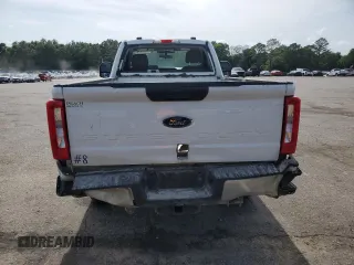 2024 Ford F-250 XL with VIN 1FTBF2BA1REE01033, listed as a Copart auction lot 57161275 with 49,465 mi miles and Salvage title. Bid and sale history available at DreamBid. Image 6.