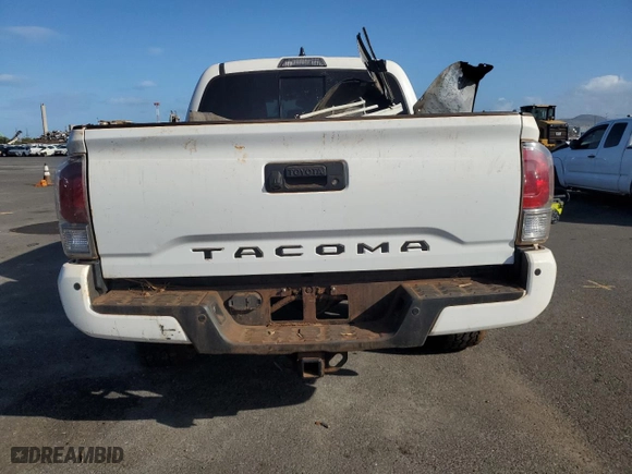 2020 Toyota Tacoma 4WD SR5 with VIN 3TMCZ5AN1LM320696, listed as a Copart auction lot 47607955 with 28,957 mi miles and Clean Title. Bid and sale history available at carsss.com. Image 6.