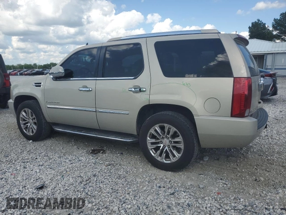2007 Cadillac Escalade z VIN 1GYFK63827R260277, wystawiony jako Copart lot #54665815 z przebiegiem 206 441 mil mil oraz Tytuł czysty. Historia ofert i sprzedaży dostępna na DreamBid. Obrazek 2.