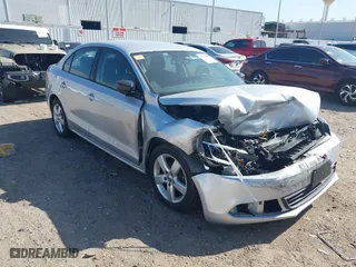 2012 Volkswagen Jetta Sedan S with VIN 3VW2K7AJ6CM382391, listed as a IAAI auction lot 41995199 with 187,464 mi miles. Bid and sale history available at carsss.com. Image 1.