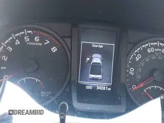 2019 Toyota Tacoma SR с VIN 5TFRX5GNXKX164741, выставлен на аукционе IAAI как лот 41446753 с пробегом 34 081 миль миль и . История ставок и продаж доступна на DreamBid. Изображение 14.