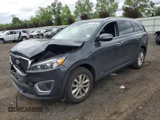 2017 Kia Sorento LX с VIN 5XYPGDA39HG295275, выставлен на аукционе Copart как лот 58713785 с пробегом 69 466 миль миль и Списание • Salvage title. История ставок и продаж доступна на DreamBid. Изображение 1.