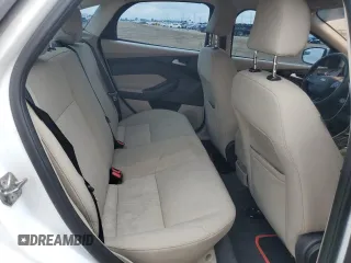 2016 Ford Focus SE с VIN 1FADP3F27GL222556, выставлен на аукционе Copart как лот 59638585 с пробегом 125 648 миль миль и Списание • Salvage title. История ставок и продаж доступна на DreamBid. Изображение 10.