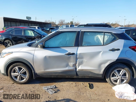 2020 Nissan Kicks S with VIN 3N1CP5BV7LL512184, listed as a IAAI auction lot 41639165 with 59,539 mi miles. Bid and sale history available at carsss.com. Image 14.