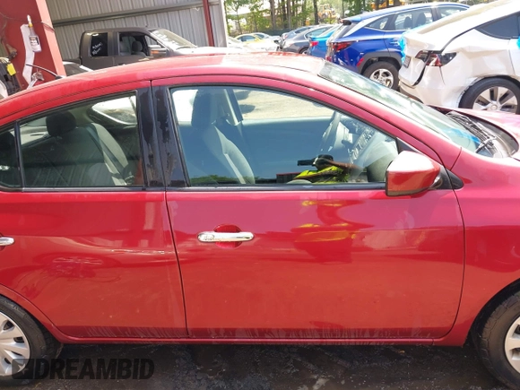 2016 Nissan Versa S z VIN 3N1CN7AP9GL850244, wystawiony jako IAAI lot #42254319 z przebiegiem 87 728 mil mil oraz . Historia ofert i sprzedaży dostępna na DreamBid. Obrazek 13.