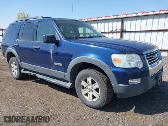 2006 Ford Explorer XLT with VIN 1FMEU73E66UB48094, listed as a IAAI auction lot 42104914 with 257,998 mi miles. Bid and sale history available at carsss.com. Image 1.