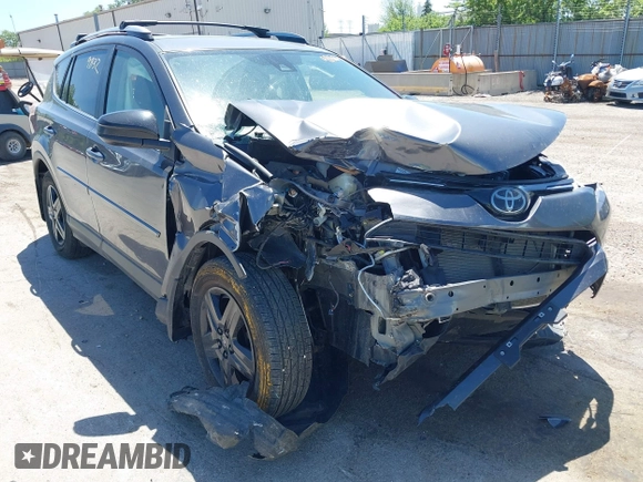 2018 Toyota RAV4 LE с VIN JTMBFREVXJJ745379, выставлен на аукционе IAAI как лот 42269832 с пробегом Не указан миль и . История ставок и продаж доступна на DreamBid. Изображение 6.