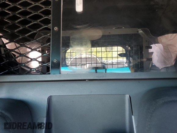 2016 Ford Police Interceptor Utility z VIN 1FM5K8AR3GGA86817, wystawiony jako Copart lot #56731755 z przebiegiem Nie podano mil oraz Szkoda całkowita • Salvage title. Historia ofert i sprzedaży dostępna na DreamBid. Obrazek 10.