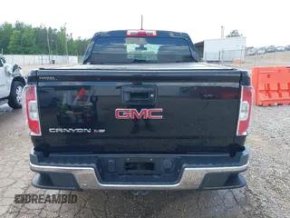 2018 GMC Canyon 2WD z VIN 1GTG5BEN9J1137949, wystawiony jako IAAI lot #42189911 z przebiegiem 98 296 mil mil oraz . Historia ofert i sprzedaży dostępna na DreamBid. Obrazek 18.
